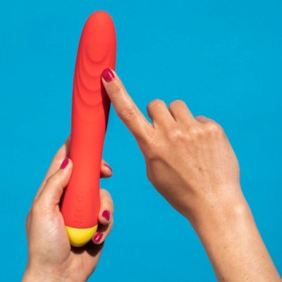 ROMP - HYPE VIBRADOR MULTIFUNCIONAL PARA PONTO G VERMELHO - D-245874 - Dona Pimenta