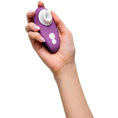 WOMANIZER - LIBERTY 2 - ESTIMULADOR CLITORIANO POR SUCÇÃO, 8 NÍVEIS DE INTENSIDADE, ROXO - D-246953 - Dona Pimenta