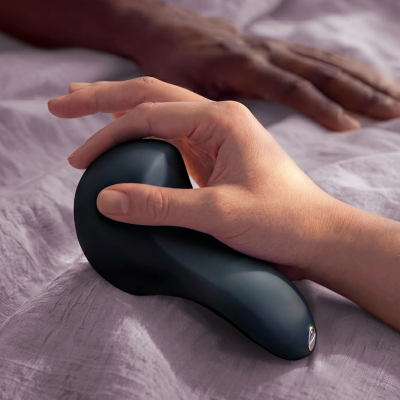 WE-VIBE - SHARED TOUCH VIBRADOR DUPLO PARA CASAIS PRETO - D-247119 - Dona Pimenta
