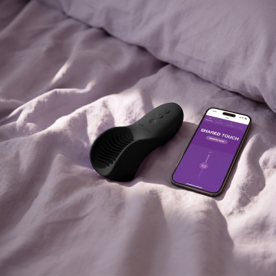 WE-VIBE - SHARED TOUCH VIBRADOR DUPLO PARA CASAIS PRETO - D-247119 - Dona Pimenta