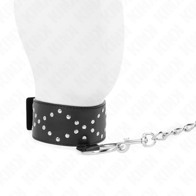 KINK - COLAR 65 CM COM TRELA COM PREGOS PRATA MODELO 3 AJUSTÁVEL 36-43 CM X 5 CM - D-240777 - Dona Pimenta