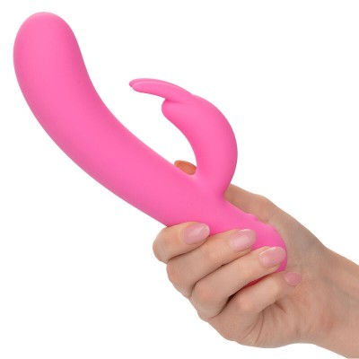CALEXOTICS - FIRST TIME VIBRADOR COELHO RECARREGÁVEL ROSA - D-241412 - Dona Pimenta