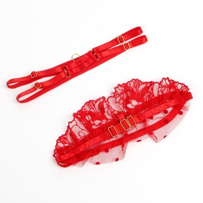SUBBLIME - 957506 CONJUNTO DE SUTIÃ E LIGA DE RENDA VERMELHO S/M - D-242913 - Dona Pimenta