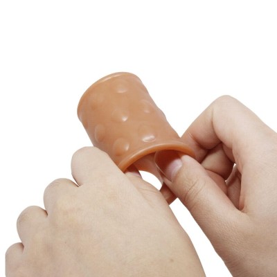 PRETTY LOVE - MANGA PARA PÉNIS COM PLUG ANAL NATURAL - D-242903 - Dona Pimenta