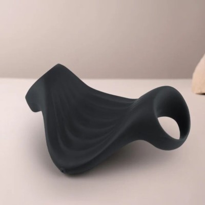 ROCKS-OFF - MASTURBADOR VIBRADOR FLEXÍVEL PALM BLACK - D-244026 - Dona Pimenta