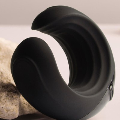 ROCKS-OFF - ECHO BLACK VIBRADOR MASTURBADOR - D-244041 - Dona Pimenta