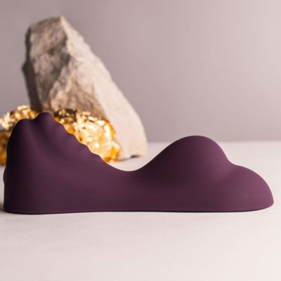 ROCKS-OFF - VIBRADOR RUBY GLOW ROXO PARA SENTAR - D-244061 - Dona Pimenta