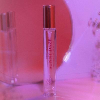 EYE OF LOVE - BLOOM FEMININO SATIVA PARFUM SUNNY DAZE 10 ML - D- 244108 - Dona Pimenta