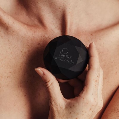 BIJOUX INDISCRETS - VIBRADOR TWENTY ONE DIAMOND EDIÇÃO LIMITADA PRETO - D-244852 - Dona Pimenta